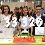 Jeunes mini-entrepreneurs présentant leur projet, 33 326 accompagnés par EPA